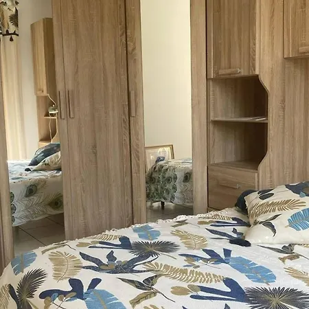 Apartment Maison De Plain-pied Calme Et Chaleureuse - 6 Pers. - Fr-1-494-227 *